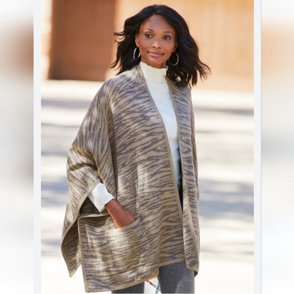 Soft Surrounding Go Lively Zebra Travel Poncho Sweater One Size Wool Cashmere - Picture 1 of 10